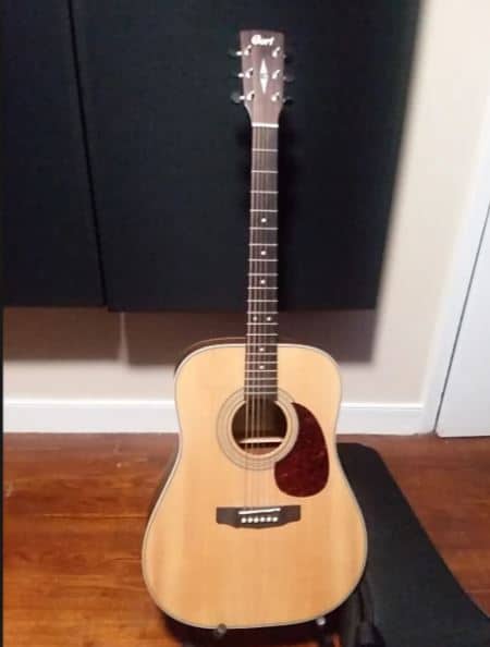 Cort Earth70