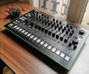 Roland TR-8