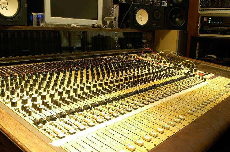 STK studio