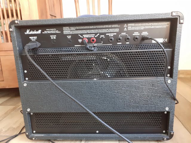 Ampli MARSHALL JCM 2000