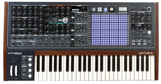 Synthétiseur Arturia Matrixbrute