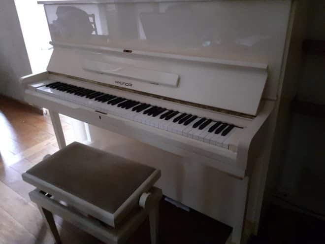 Piano Hyundaï U835