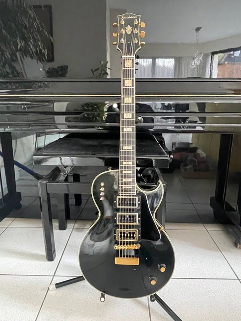 Guitare JACOBACCI Studio 3